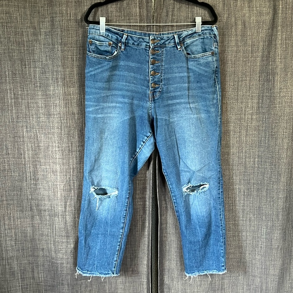 True religion starr cropped straight distressed button fly jeans size 34